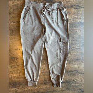 Mono B Women’s Taupe Cargo Pants